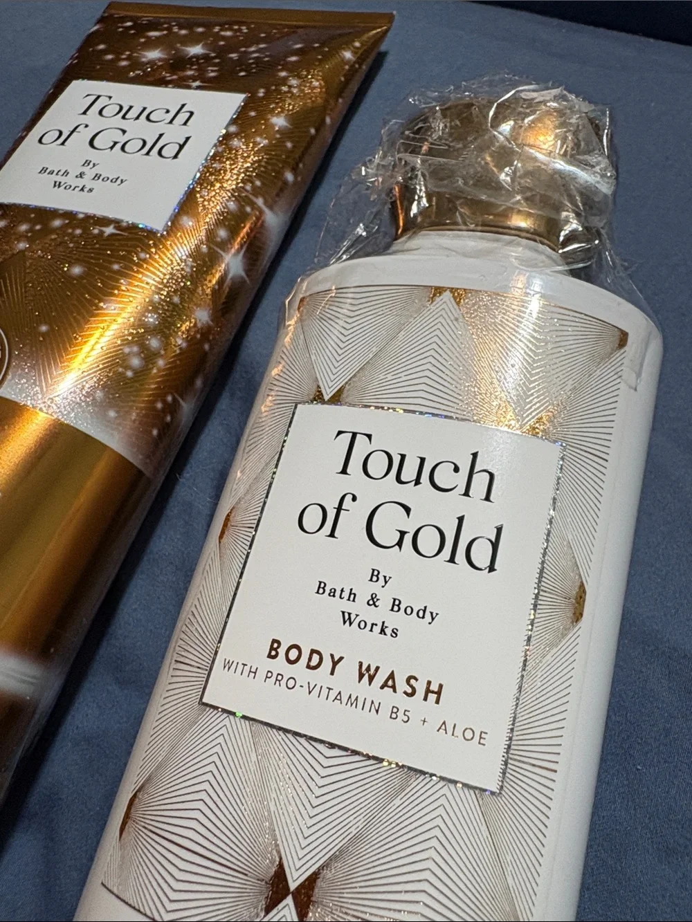 Bath & Body Works Touch of Gold Body Wash Duo - Gold, White - Picture 7 of 9